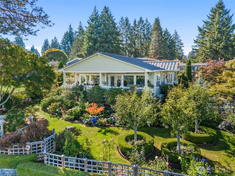 Photo of 10139 Windward Drive NW, Olympia, WA 98502 (MLS # 2438735)