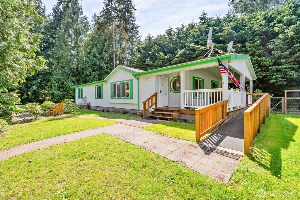 Photo of 423 Fleming Drive, Sequim, WA 98382 (MLS # 2517459)