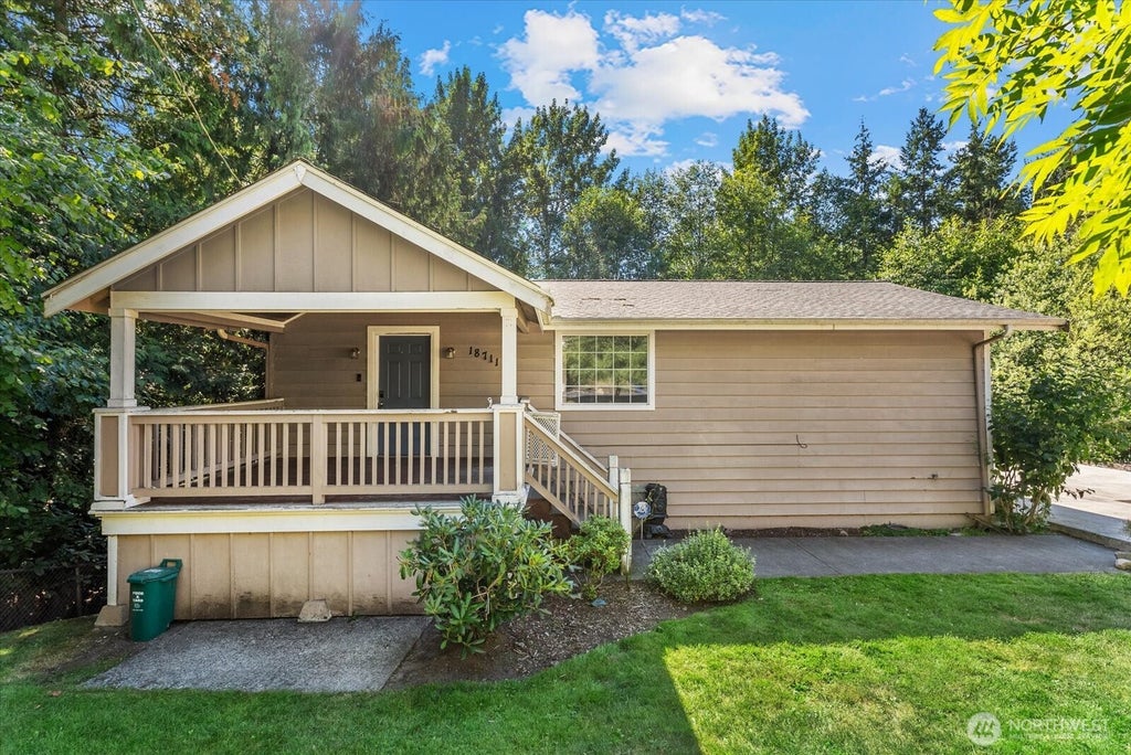 Photo of 18711 82nd Avenue NE, Kenmore, WA 98028 (MLS # 2557059)