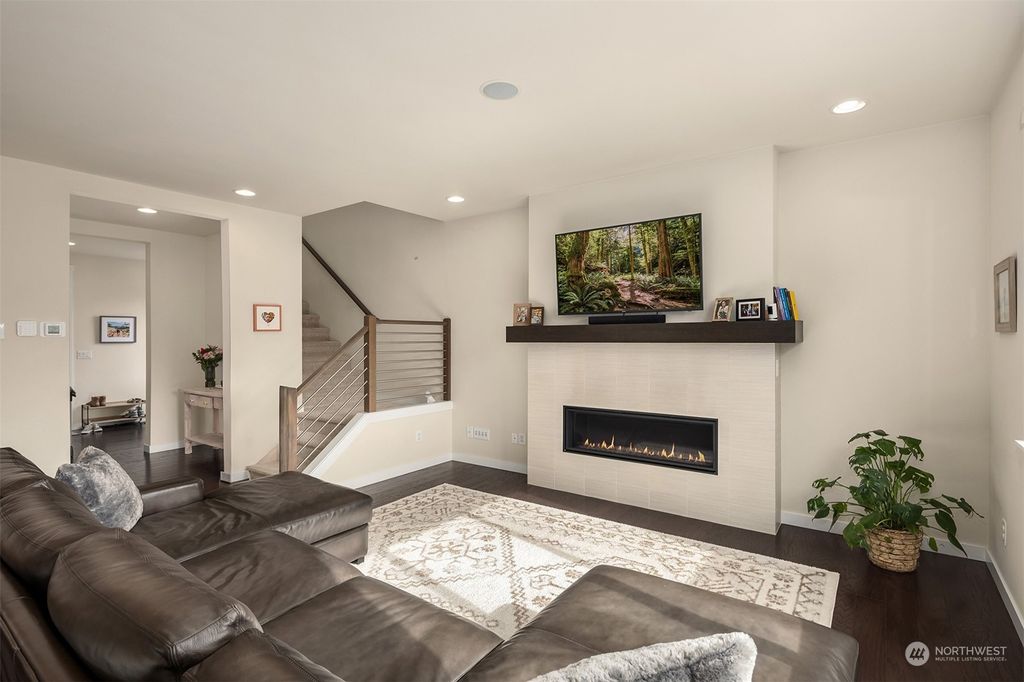 Photo of 10240 25th Place SE, Lake Stevens, WA 98258 (MLS # 2328279)