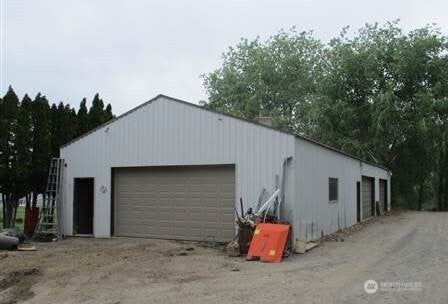 2311 Highland Dr