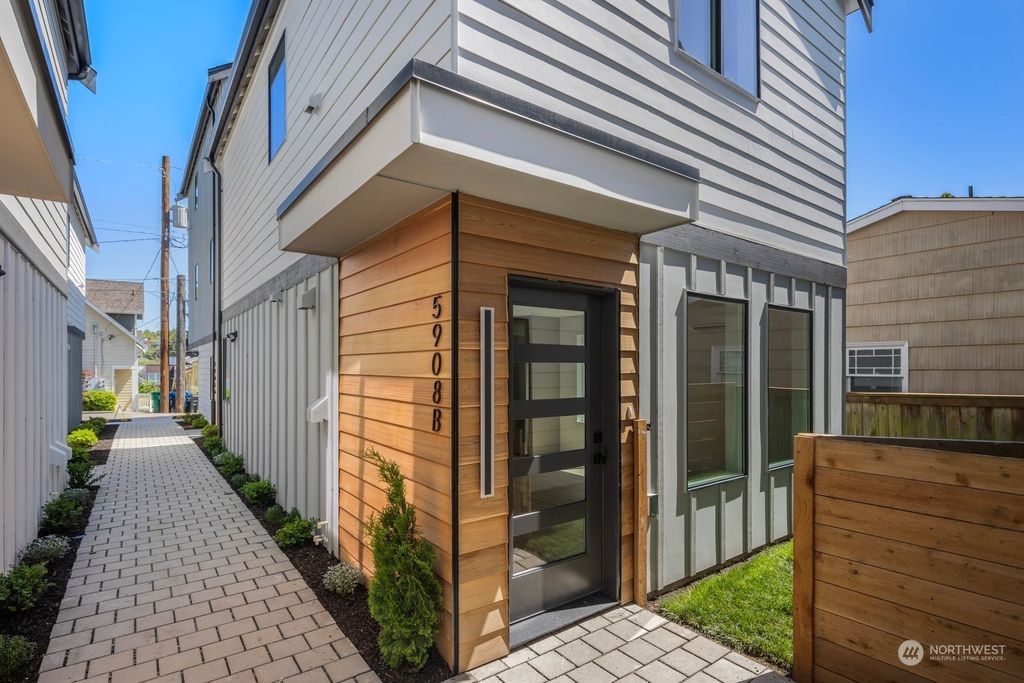 Photo of 5908 B 41st Avenue SW, Seattle, WA 98136 (MLS # 2242820)