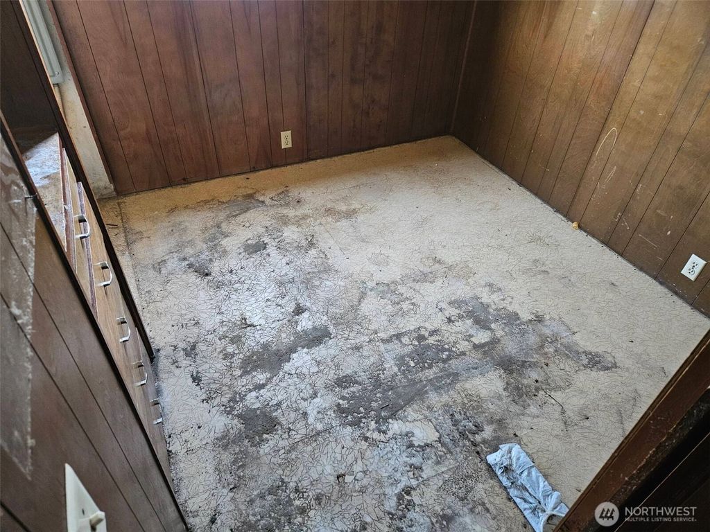 Photo of 1635 West Side Highway #3, Kelso, WA 98626 (MLS # 2472411)