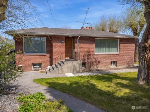 134 4th Avenue SE, Soap Lake, WA 98851 - MLS#: 2323993