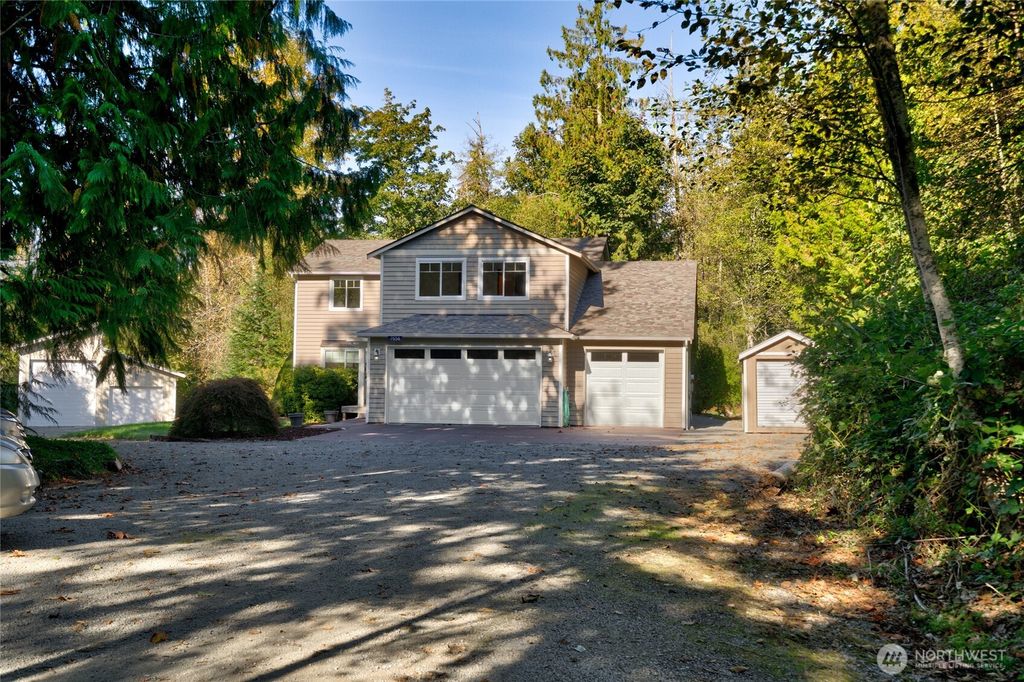 Photo of 7654 Renic Drive, Sedro Woolley, WA 98284 (MLS # 2441256)
