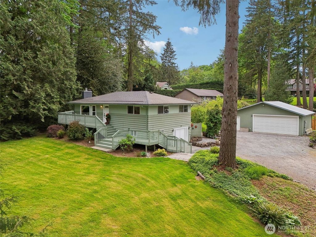 Photo of 19722 170th Avenue NE, Woodinville, WA 98072 (MLS # 2370739)