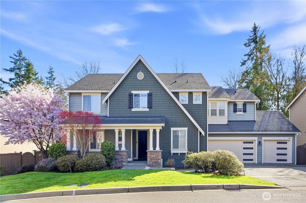 Photo of 208 107th Place SE, Bellevue, WA 98004 (MLS # 2588589)