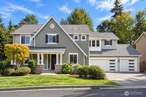 Photo of 208 107th Place SE, Bellevue, WA 98004 (MLS # 2588589)