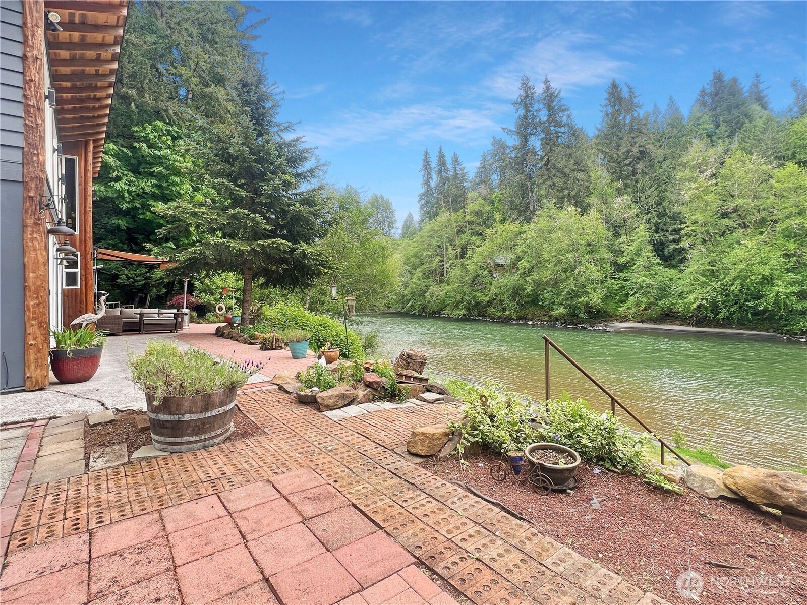 495 Toutle River Road