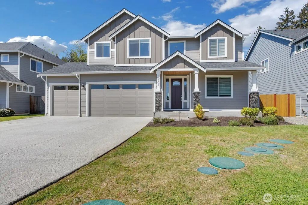 Photo of 10901 71st Avenue E, Puyallup, WA 98373 (MLS # 2518132)