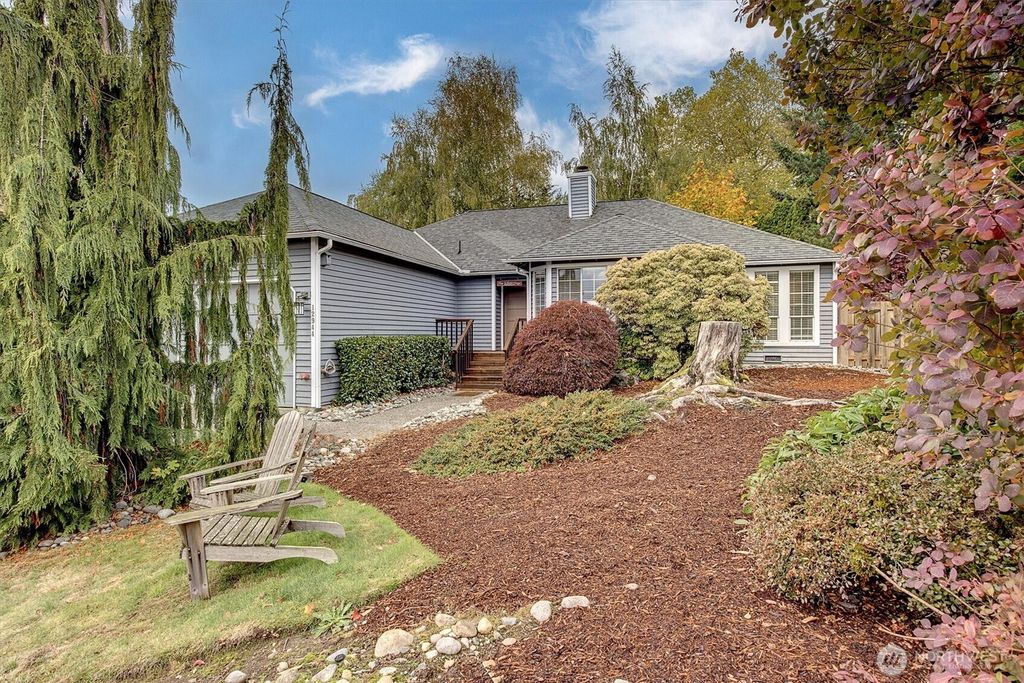 Photo of 12944 177th Place NE, Redmond, WA 98052 (MLS # 2449050)