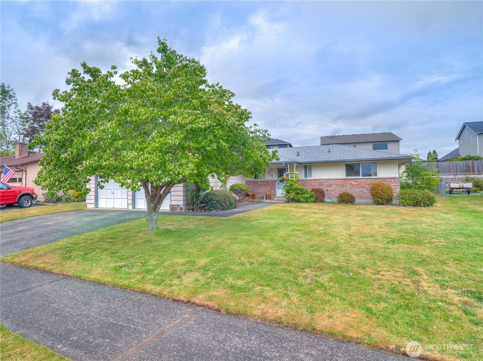 710 Charwila Lane