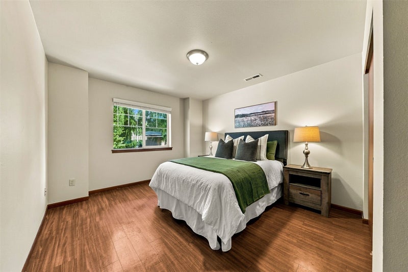 314 154th St E