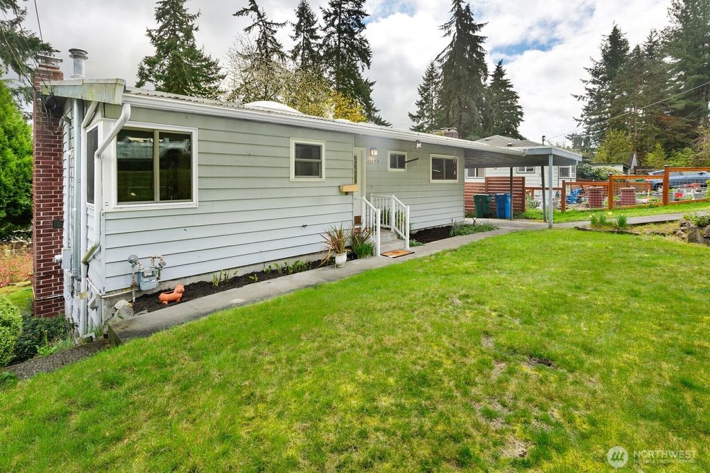 Photo of 15544 Densmore Avenue N, Shoreline, WA 98133 (MLS # 2357011)