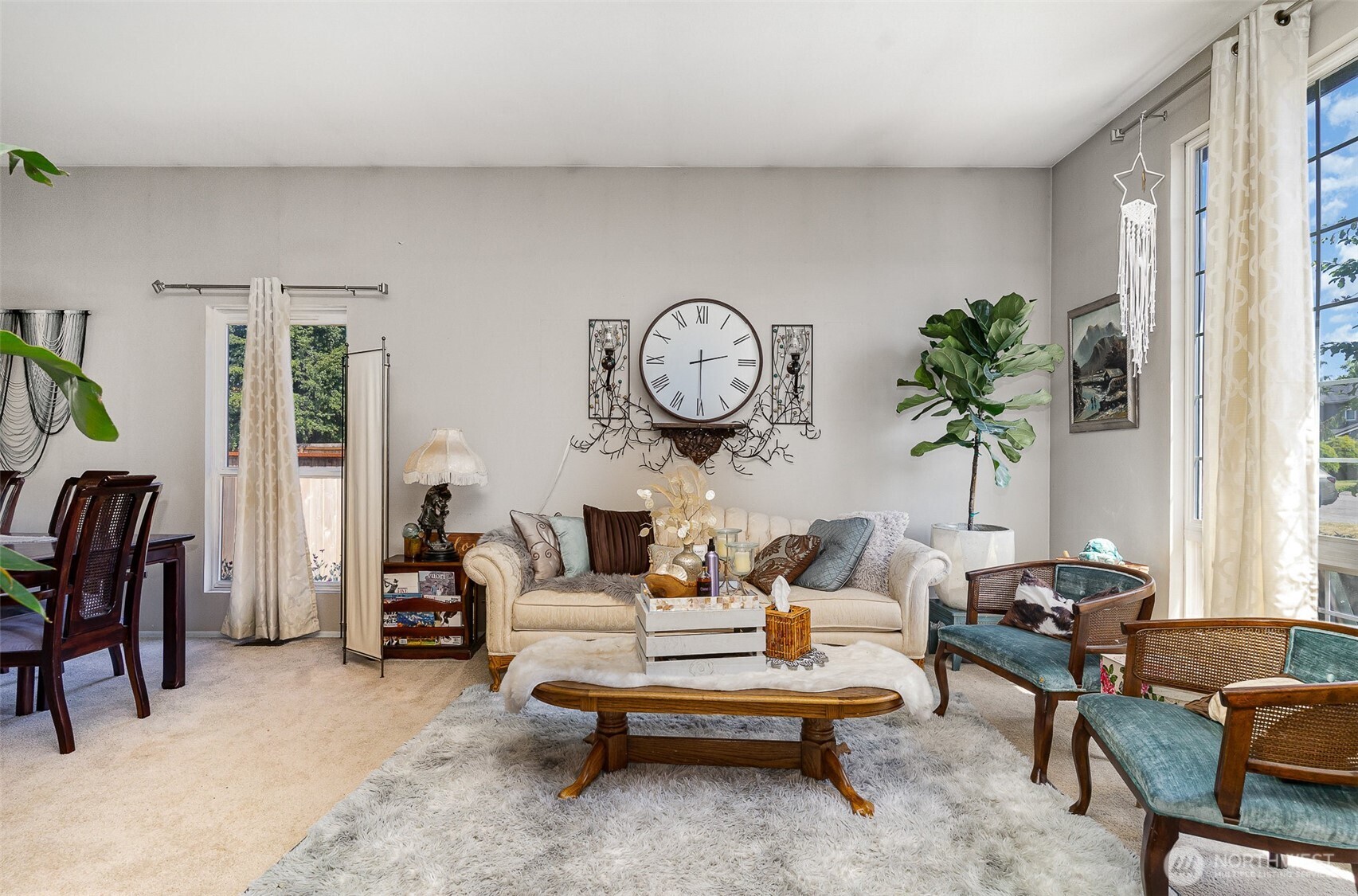 956 Rose Place