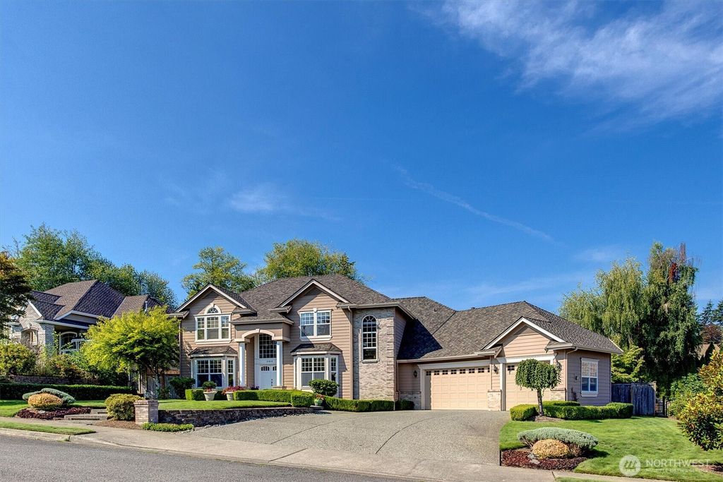 Photo of 21610 32nd Avenue W, Brier, WA 98036 (MLS # 2429105)