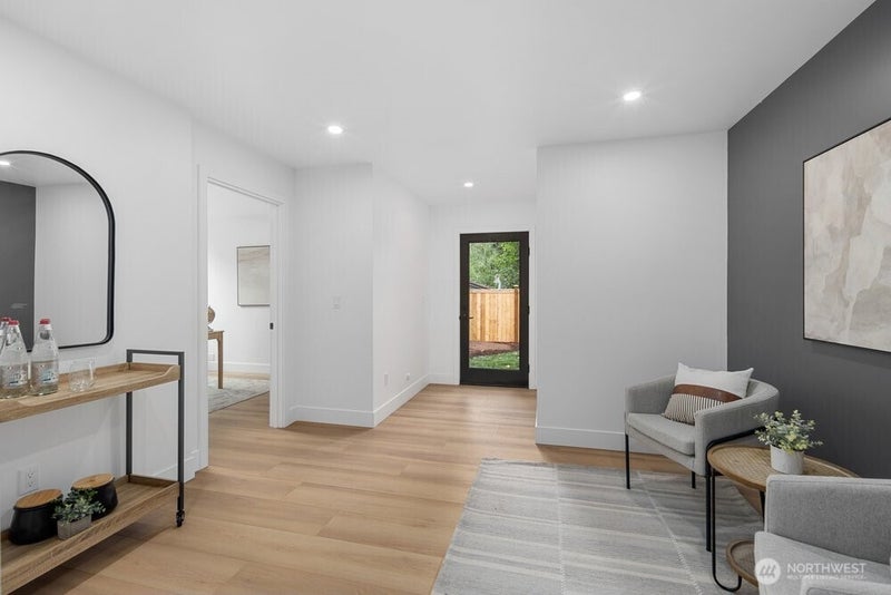 1212 NE 100th Street