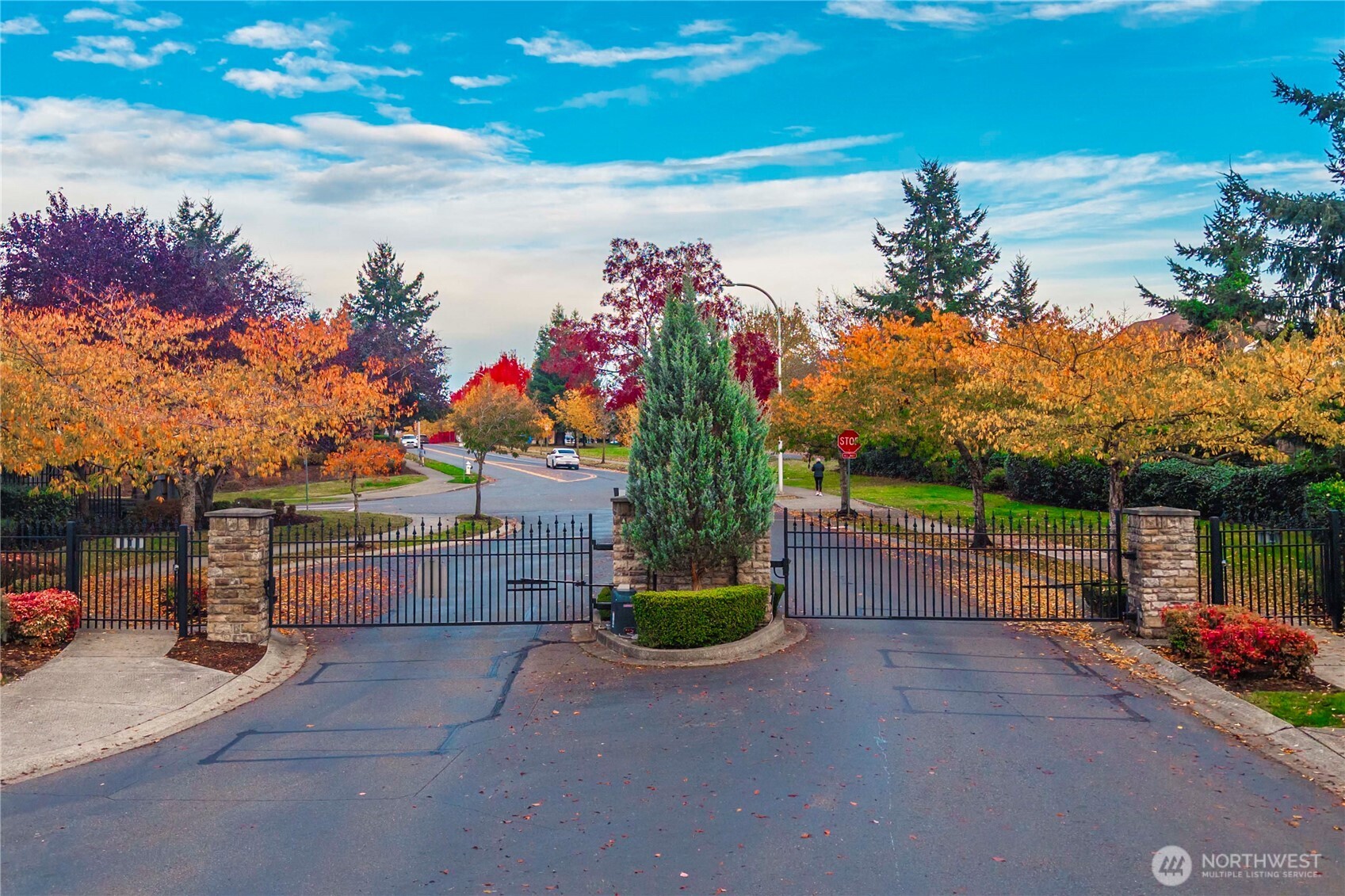 6858 Montevista Drive SE