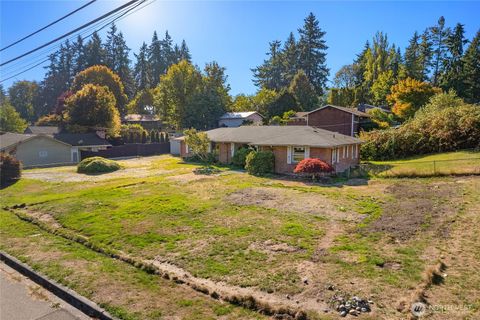 Photo of 23902 W 48th Avenue, Mountlake Terrace, WA 98043 (MLS # 2441246)