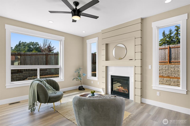 5513 Presley Lane
