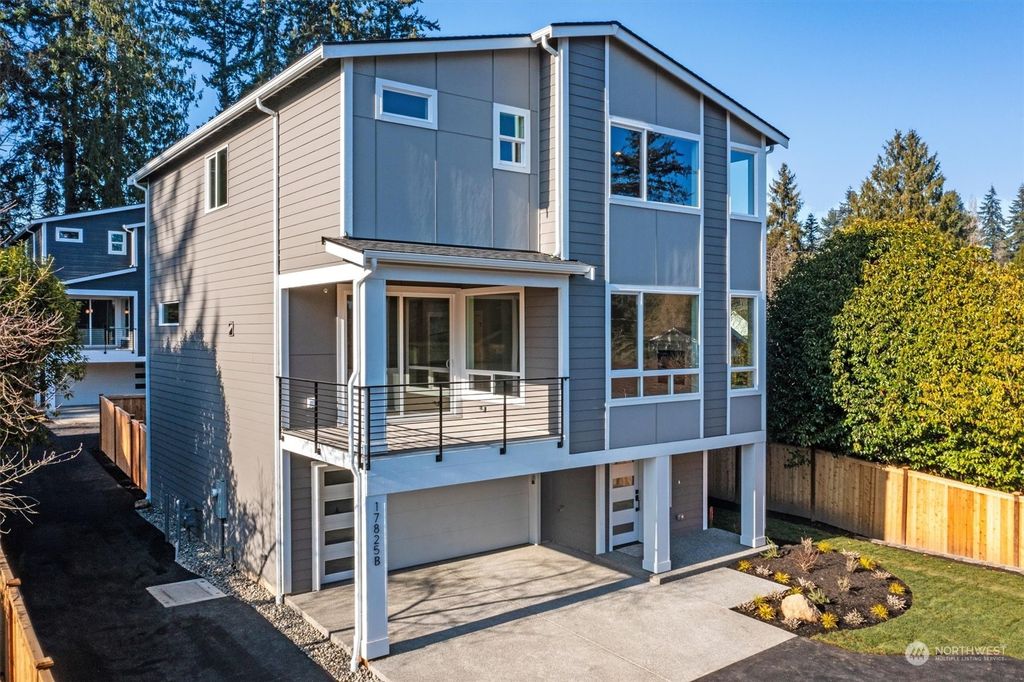 Photo of 17825 Wallingford Avenue N #B, Shoreline, WA 98133 (MLS # 2326303)