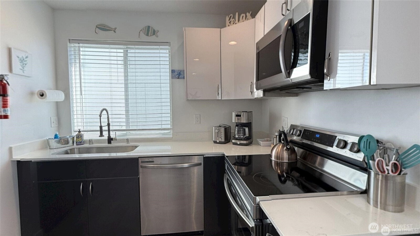 890 Magellan Avenue NE 3