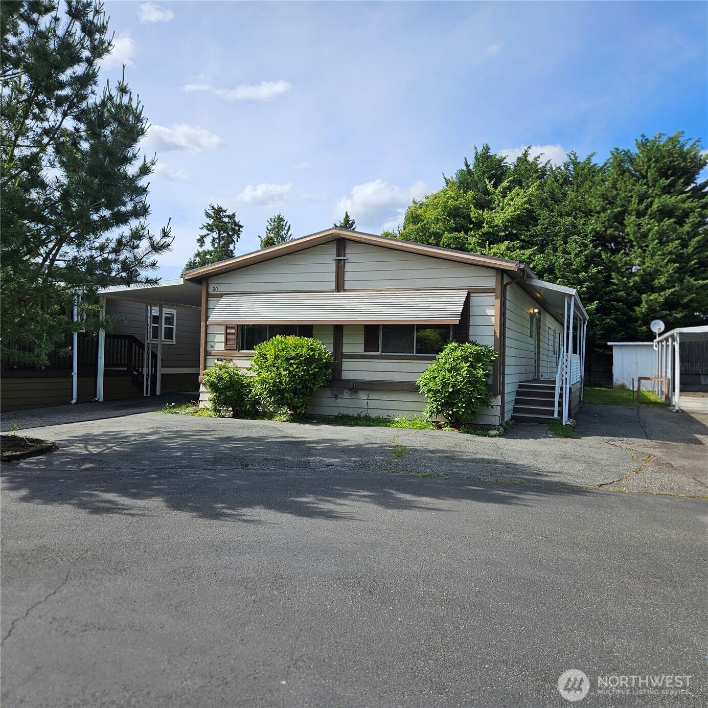 7031 NE 175th Street 20