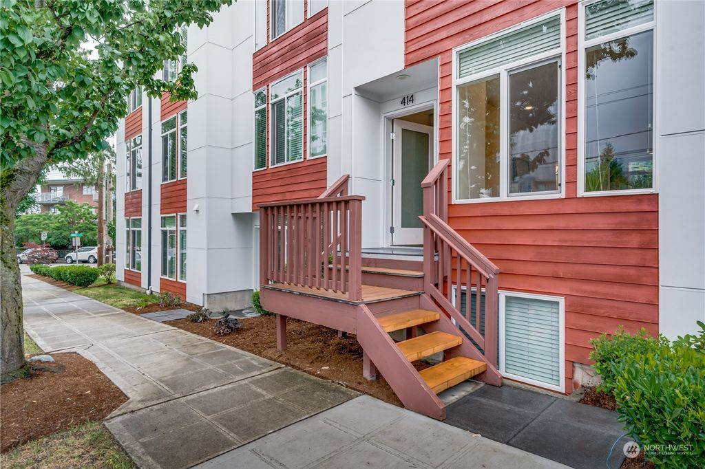 Photo of 414 NE 73rd Street, Seattle, WA 98115 (MLS # 2258756)
