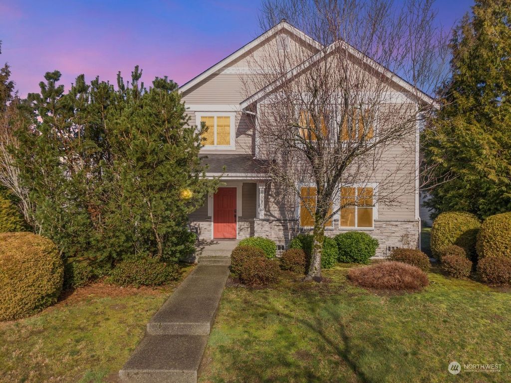 Photo of 7709 Douglas Avenue SE, Snoqualmie, WA 98065 (MLS # 2045359)