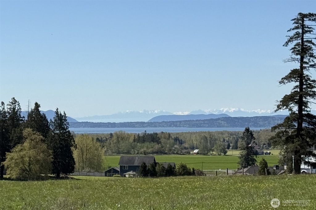 Photo of 5877 W 26th Crest, Ferndale, WA 98248 (MLS # 2507543)