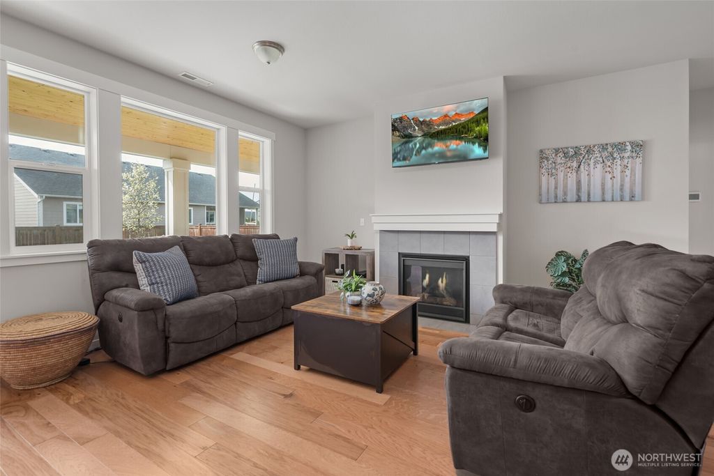 Photo of 1768 E Rio Vista Avenue Ave, Burlington, WA 98233 (MLS # 2497219)