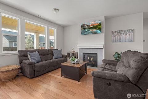 Photo of 1768 E Rio Vista Avenue Ave, Burlington, WA 98233 (MLS # 2497219)