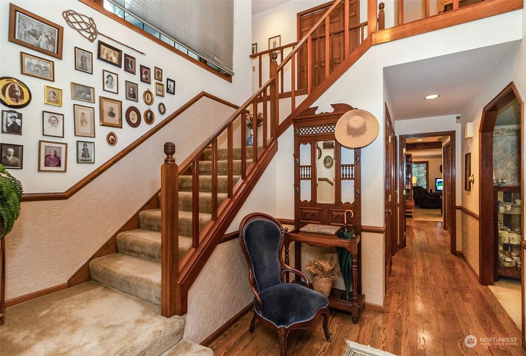 Photo of 14630 181st Place NE, Woodinville, WA 98072 (MLS # 2206462)