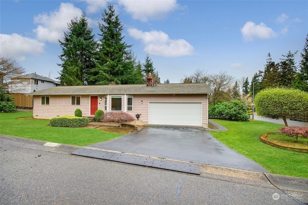 Photo of 17517 30th Drive SE, Bothell, WA 98012 (MLS # 2308292)