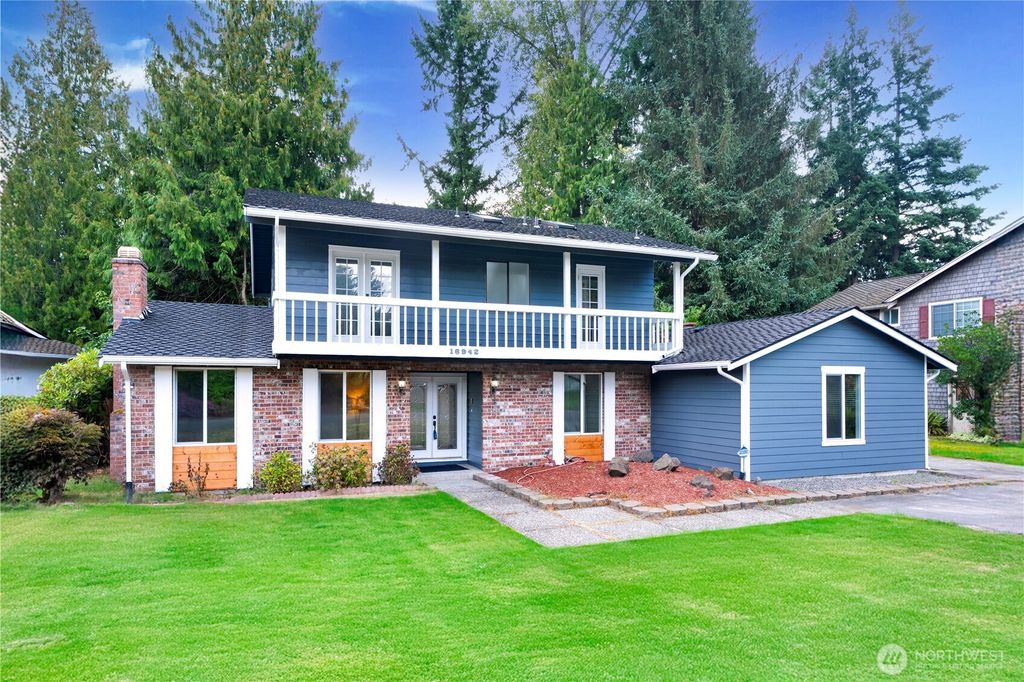 Photo of 16942 150th Avenue SE, Renton, WA 98058 (MLS # 2431700)