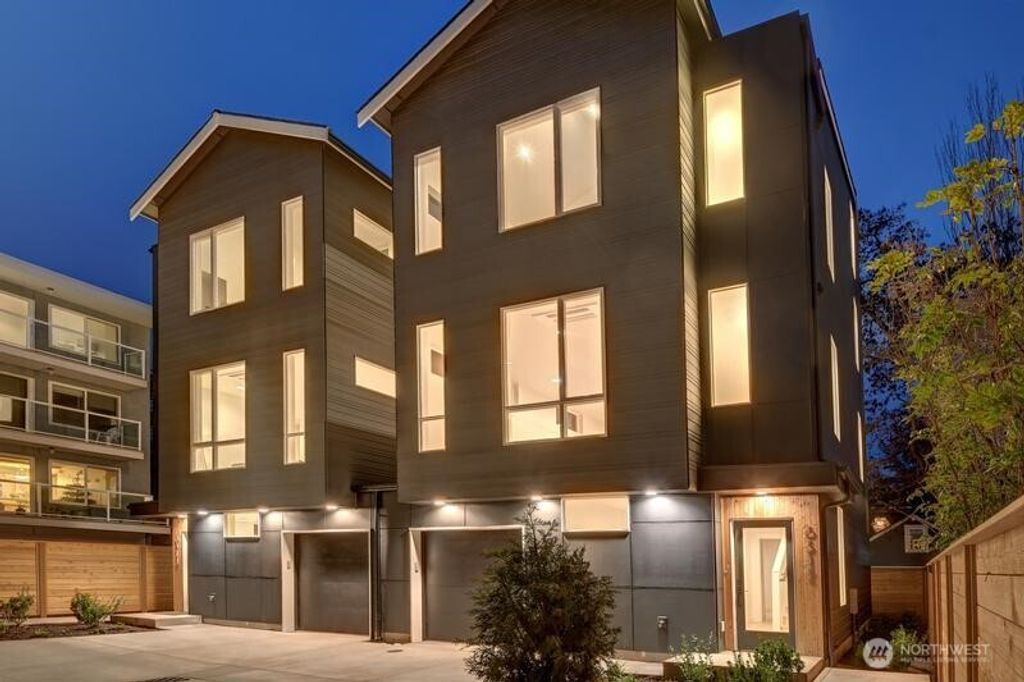 Photo of 6512 23rd Avenue NE, Seattle, WA 98115 (MLS # 2492022)