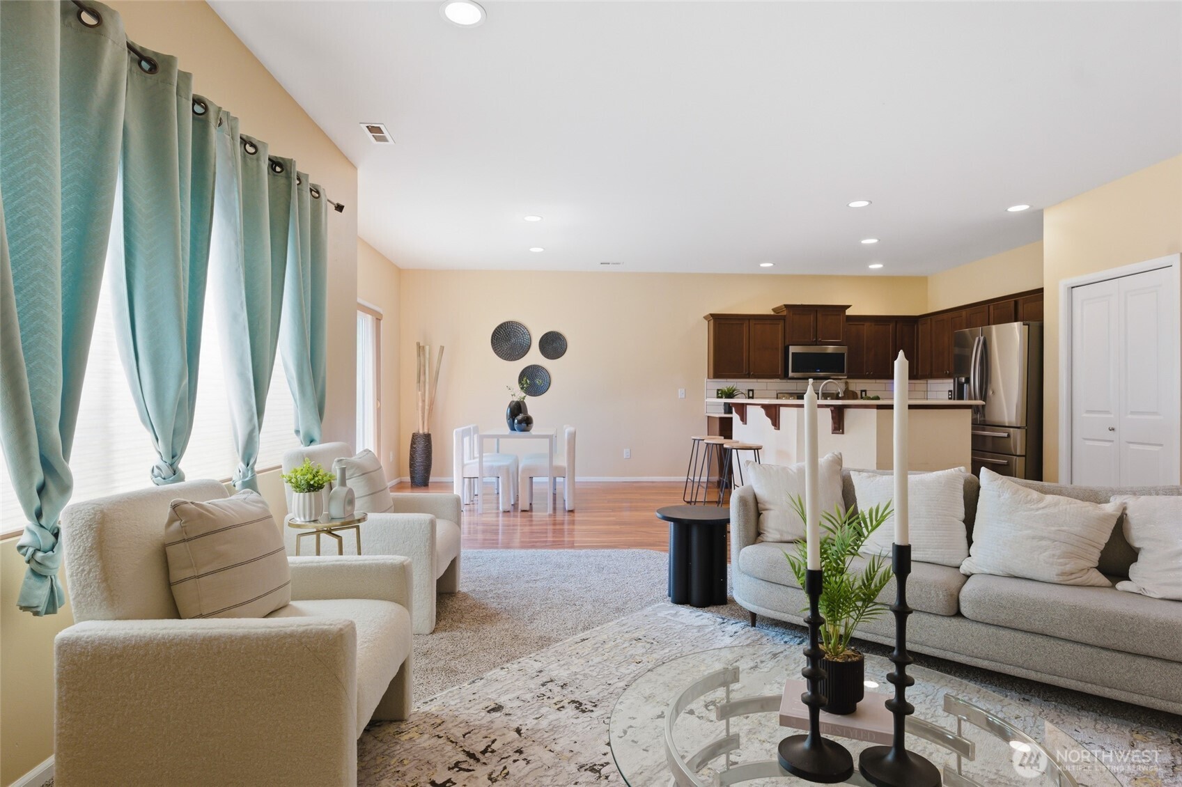 3091 Eagle Loop NE
