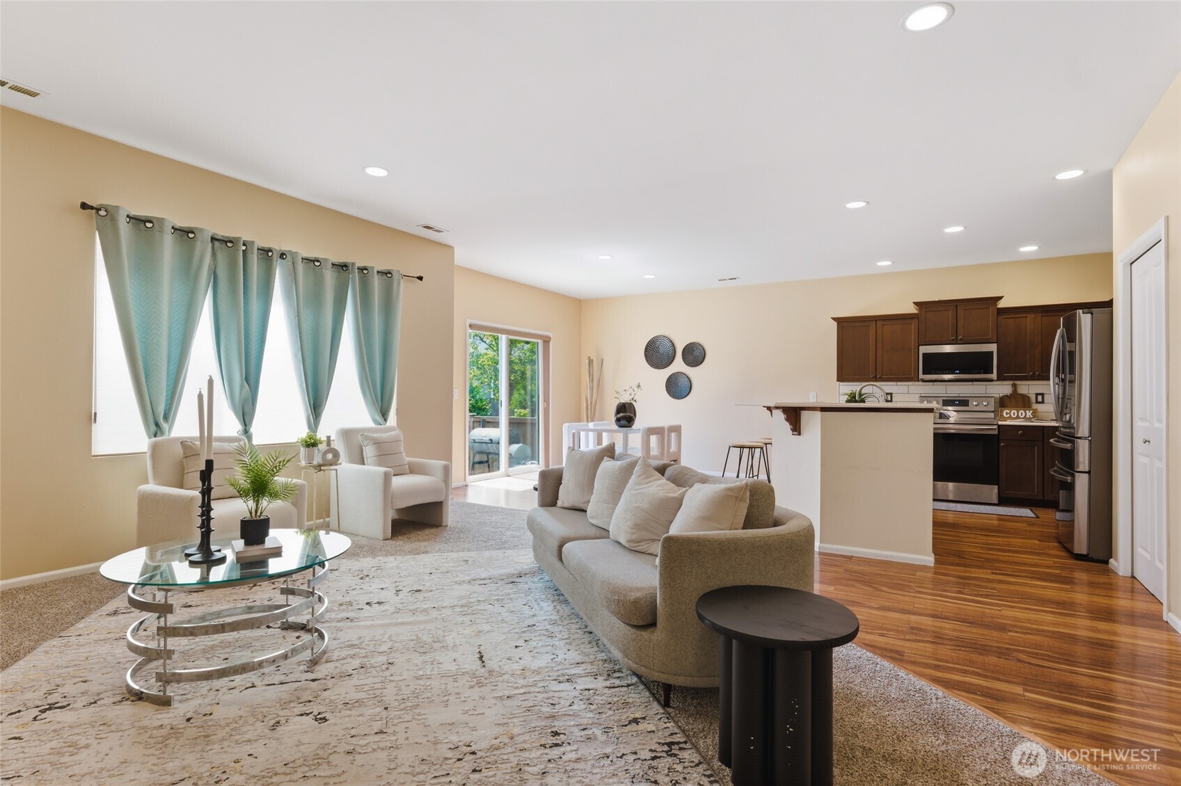 3091 Eagle Loop NE