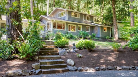 Photo of 4657 Island Avenue NE, Bainbridge Island, WA 98110 (MLS # 2449241) Photo of 4657 Island Avenue NE, Bainbridge Island, WA 98110 (MLS # 2449241)