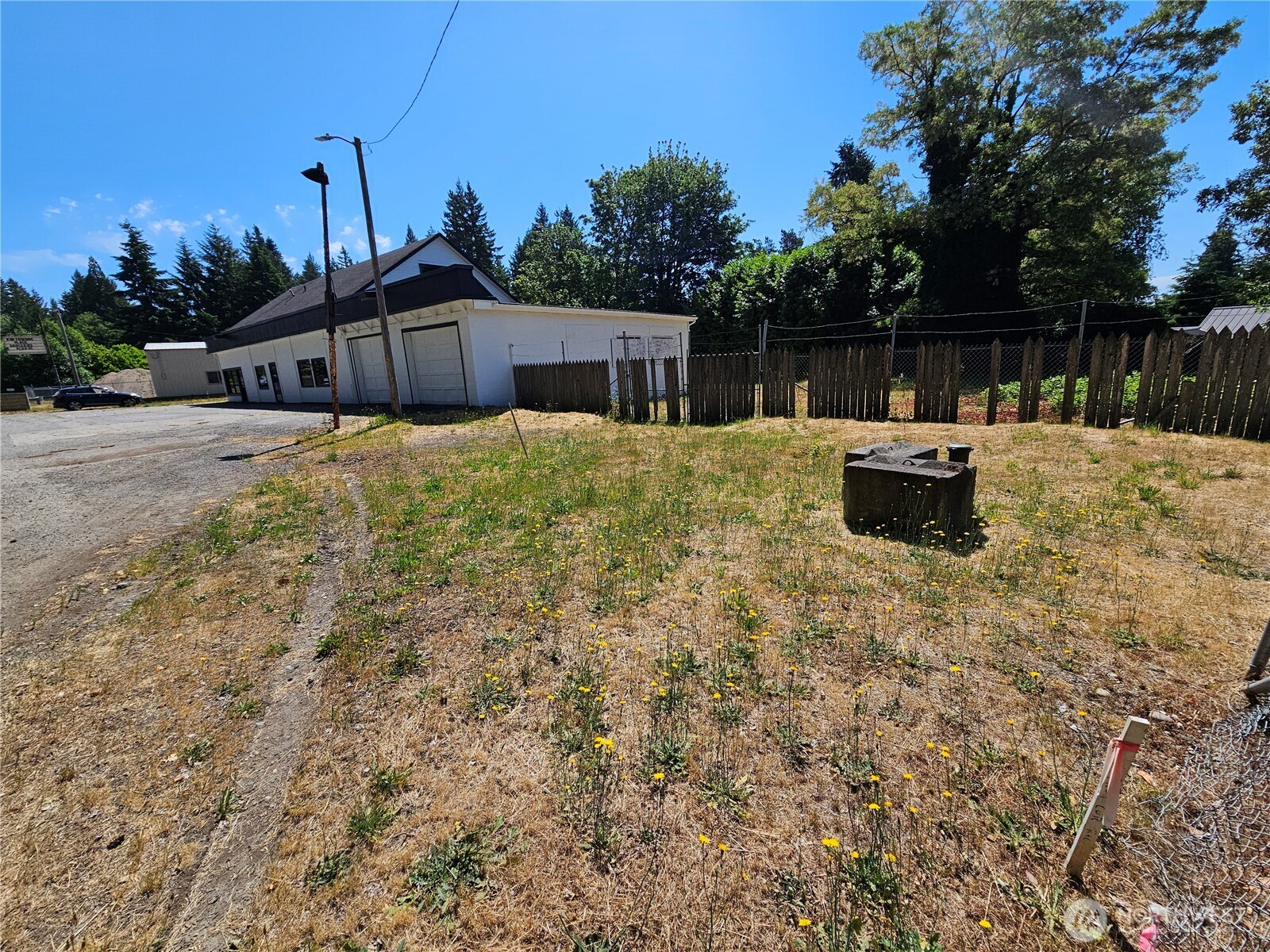 3571 NE North Shore Road