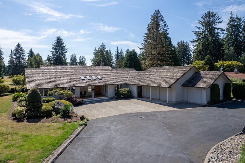 721 Fairway Drive