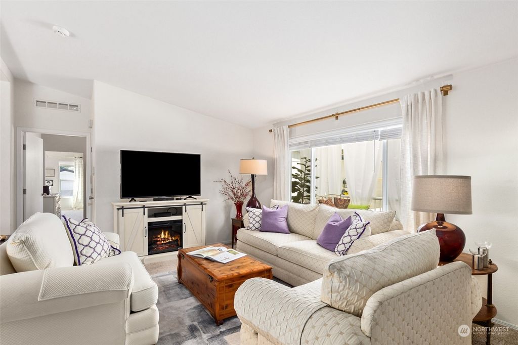 Photo of 14727 43rd Avenue NE #111, Marysville, WA 98271 (MLS # 2077705)