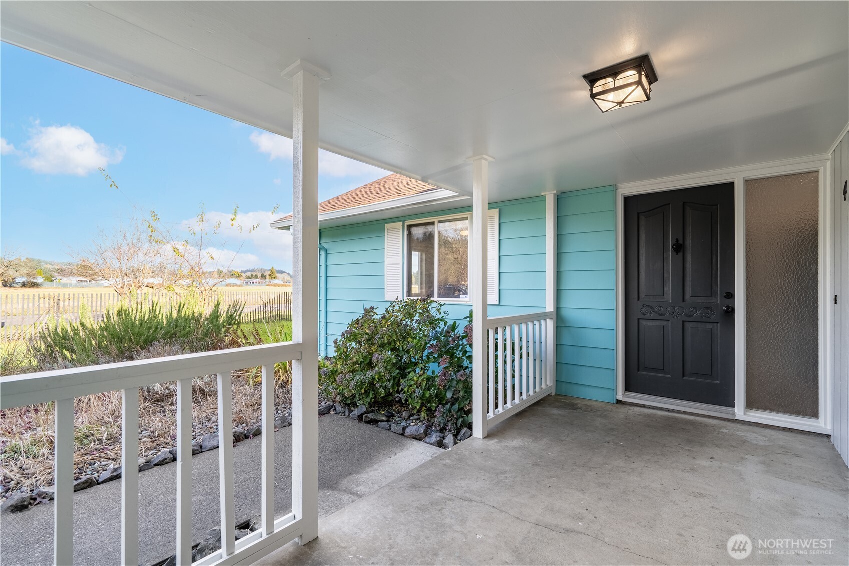 404 W Roanoke Street