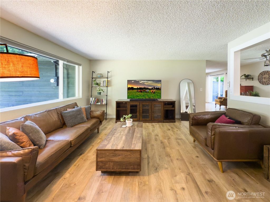 Photo of 17714 Robinhood Lane, Snohomish, WA 98290 (MLS # 2393000)