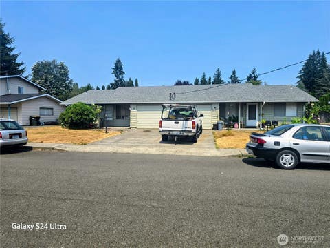 Photo of 606 & 608 Primrose Lane SE, Tumwater, WA 98501 (MLS # 2563101)