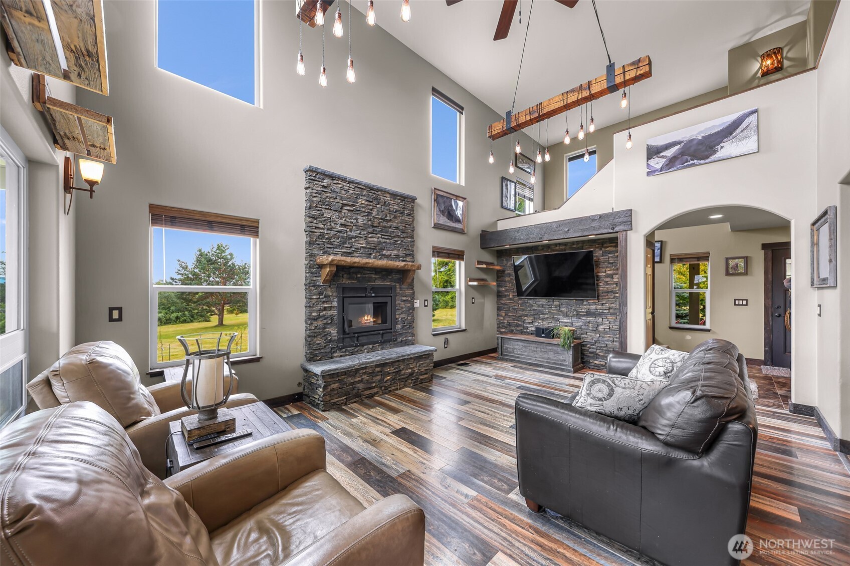 3210 W 51st Vista