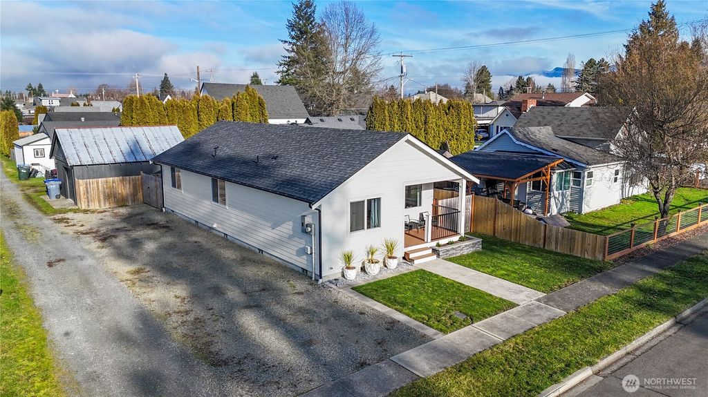 Photo of 736 Couls Ave Ave, Buckley, WA 98321 (MLS # 2468364)