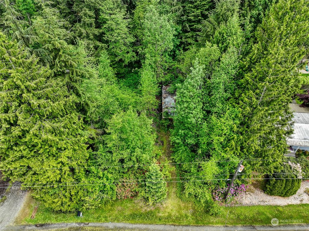 Photo of 12523 218th Place SE, Snohomish, WA 98296 (MLS # 2243391)