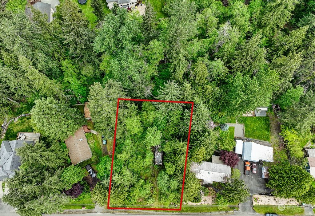 Photo of 12523 218th Place SE, Snohomish, WA 98296 (MLS # 2243391)