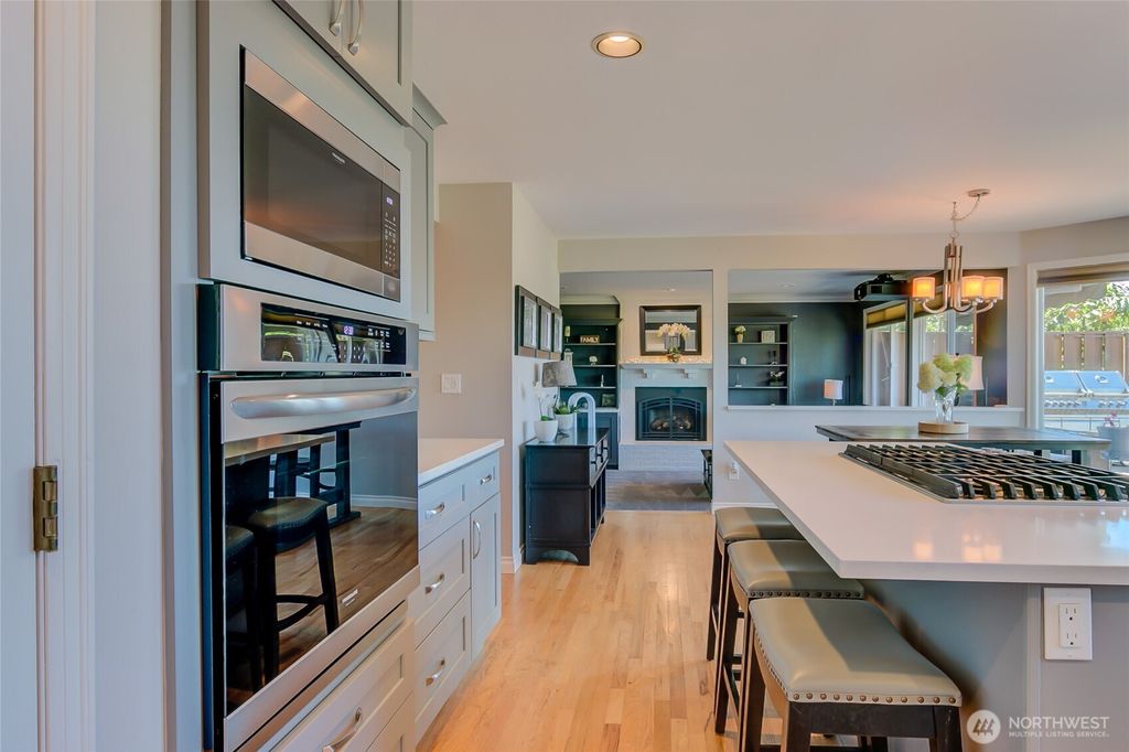 Photo of 13943 209th Avenue NE, Woodinville, WA 98077 (MLS # 2414779)